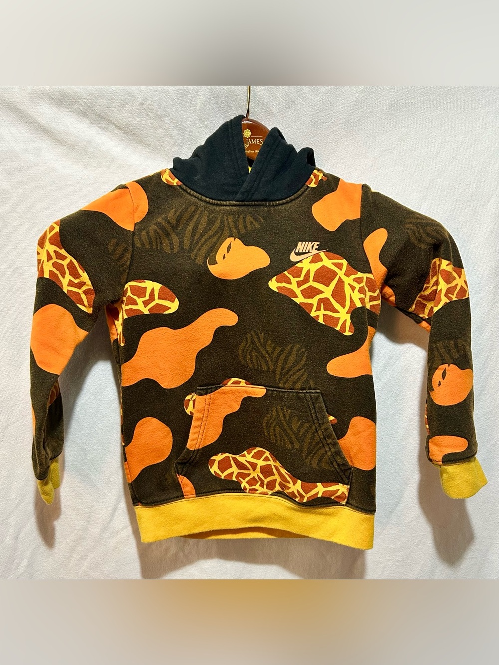 Nike Giraffe Animal Print Camo Hoodie Kids Size 7 Safari Orange Brown Yellow